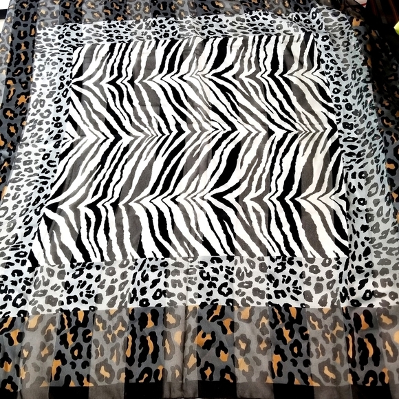 Symphony Made In Italy Animal Safari Print Polyester Scarf,  34 " x 34 " - Picture 5 of 10